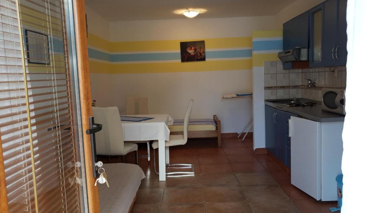 Hotel Apartmens Spiko 2 à Hvar Town Extérieur photo