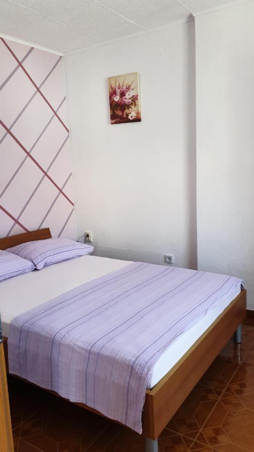 Hotel Apartmens Spiko 2 à Hvar Town Extérieur photo