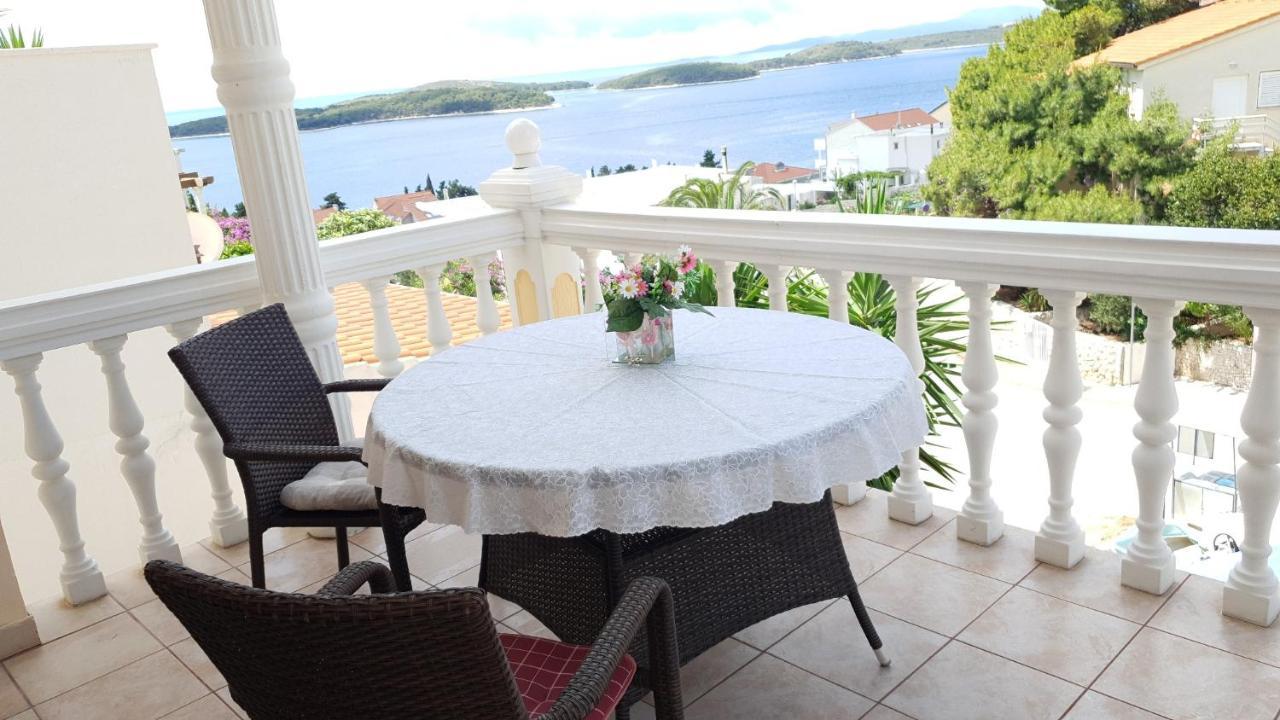 Hotel Apartmens Spiko 2 à Hvar Town Extérieur photo