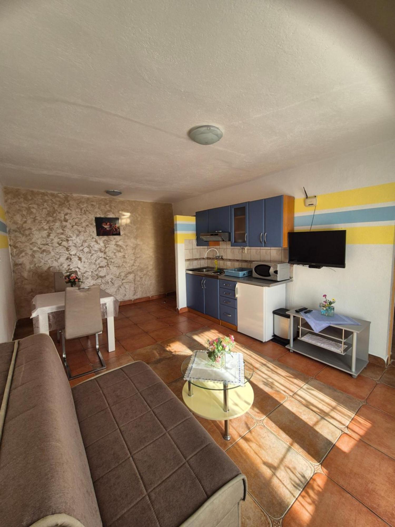 Hotel Apartmens Spiko 2 à Hvar Town Extérieur photo
